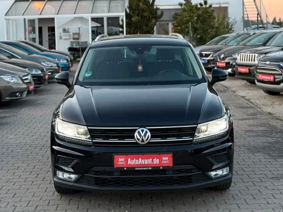 Gebraucht VW Tiguan Sound 150 PS (110 kW) 2017 Schwarz SUV