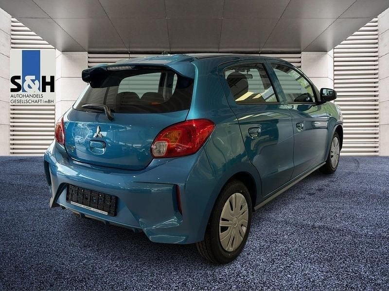 Neu Mitsubishi Space Star Plus 71 PS (52 kW) 2025 Blau) (blau Limousine