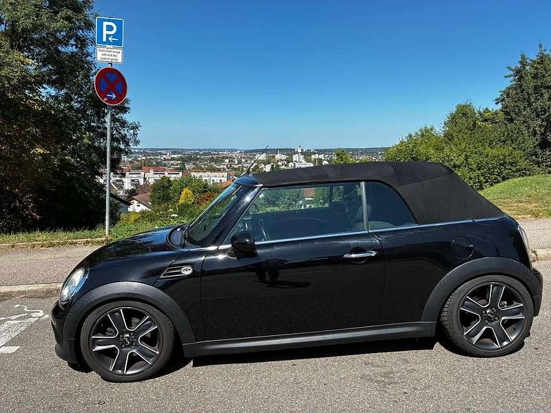 Schwarz Gebraucht 2011 Mini Cooper Cabriolet Cabrio | 8.000 € (Etwas zu teuer) - Bild 1/2