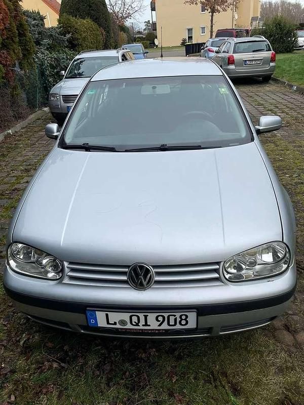 Silber Gebraucht 2003 VW Golf IV Limousine | 1.650 € (Fairer Preis) - Bild 1/4