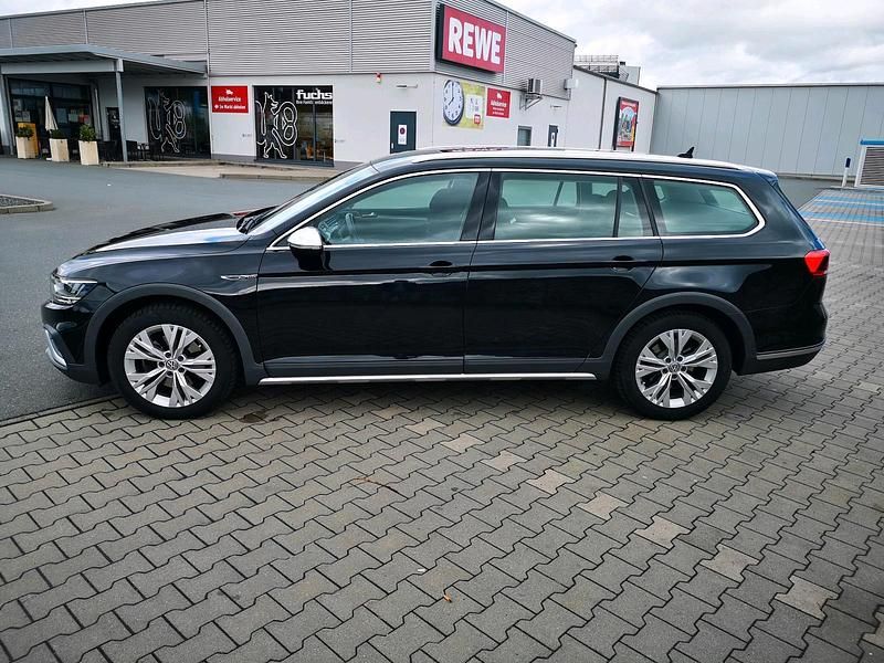 Gebraucht VW Passat Alltrack 200 PS (147 kW) 2021 Schwarz Kombi