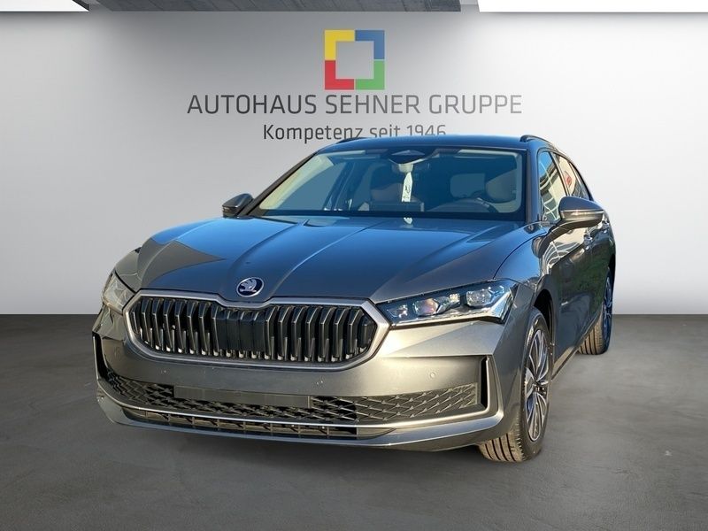 Gebraucht Skoda Superb Selection 150 PS (110 kW) 2022 Andere farbe Kombi