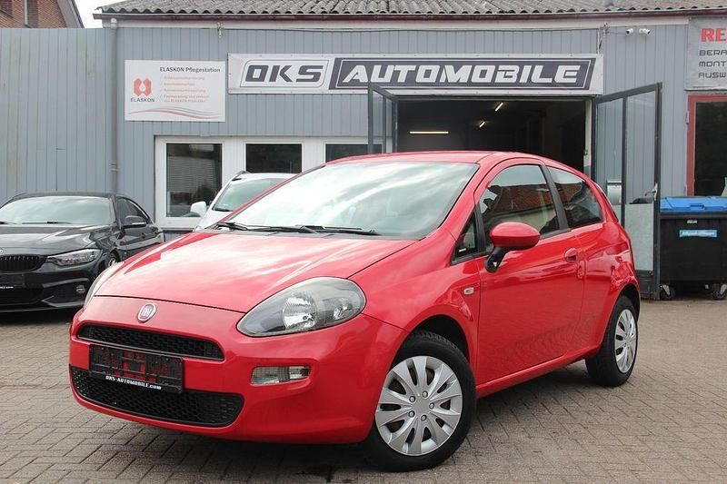 Rot Gebraucht 2012 Fiat Punto Kleinwagen | 2.699 € (Guter Preis) - Bild 1/4