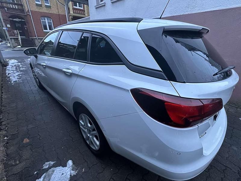 Gebraucht Opel Astra 136 PS (100 kW) 2018 Weiß Kombi