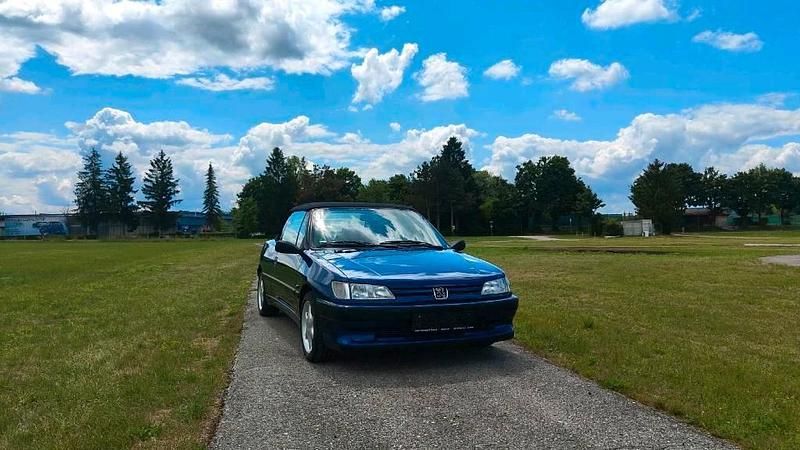 Gebraucht Peugeot 306 Cabriolet 101 PS (74 kW) 1997 Blau Cabrio