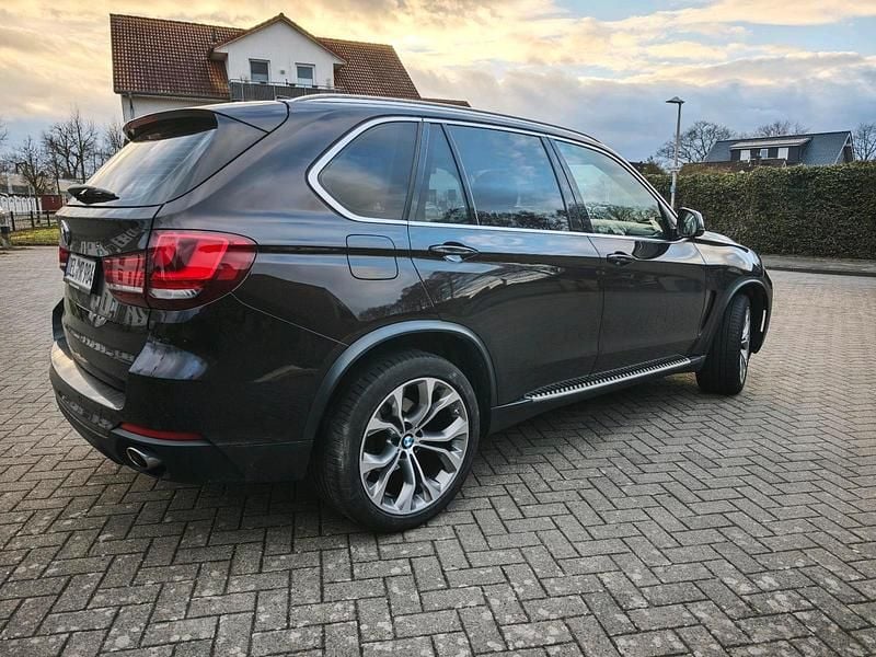 Gebraucht BMW X5 258 PS (189 kW) 2017 Braun SUV