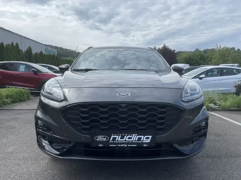 Gebraucht Ford Kuga ST-Line X 224 PS (164 kW) 2023 Magneticgrau SUV