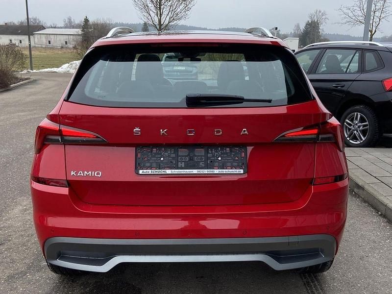 Gebraucht Skoda Kamiq Style 150 PS (110 kW) 2022 Rot SUV