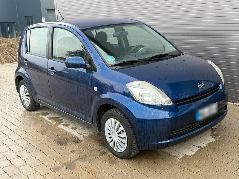 Gebraucht Daihatsu Sirion 64 PS (47 kW) 2006 Blau Kleinwagen