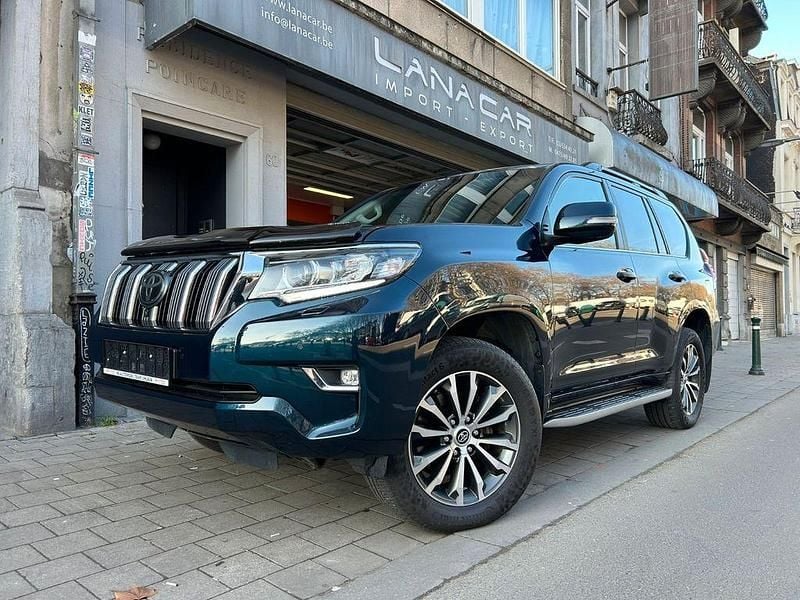 Blau Gebraucht 2020 Toyota Land Cruiser Executive SUV | 41.450 € (Superpreis) - Bild 1/4