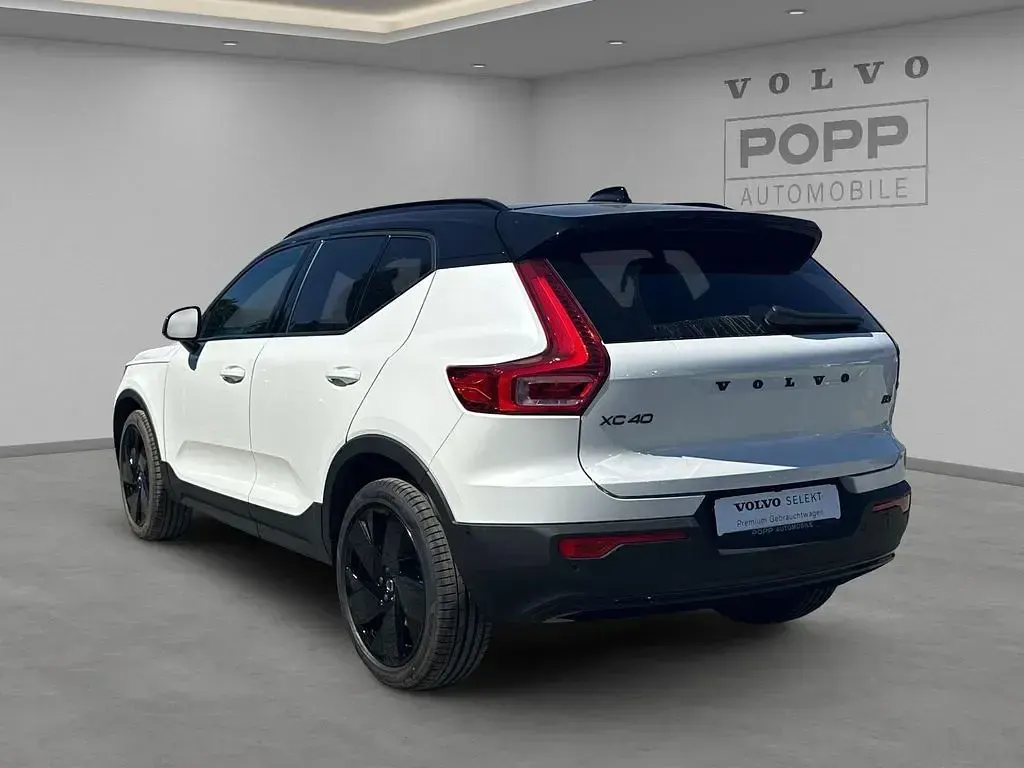 Gebraucht Volvo XC40 Ultra 197 PS (144 kW) 2025 Crystal white SUV
