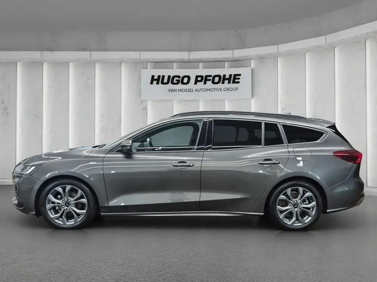 Gebraucht Ford Focus ST-Line X 116 PS (85 kW) 2024 Magnetic metallic Kombi