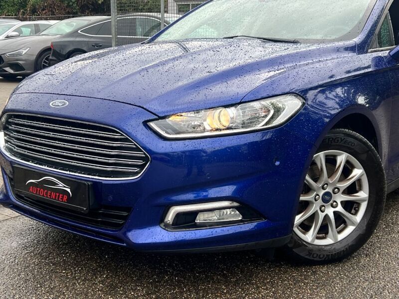 Gebraucht Ford Mondeo Business Edition 160 PS (117 kW) 2016 Blau Limousine