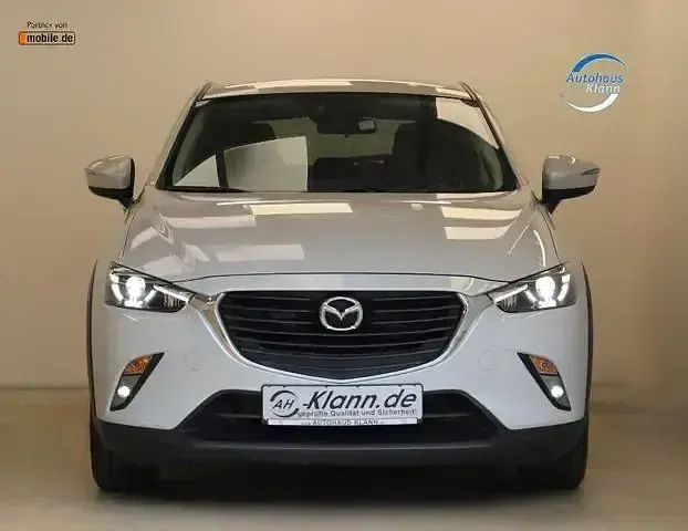 Używany Mazda CX-3 Exclusive-Line 150 KM (110 kW) 2017 Biały SUV