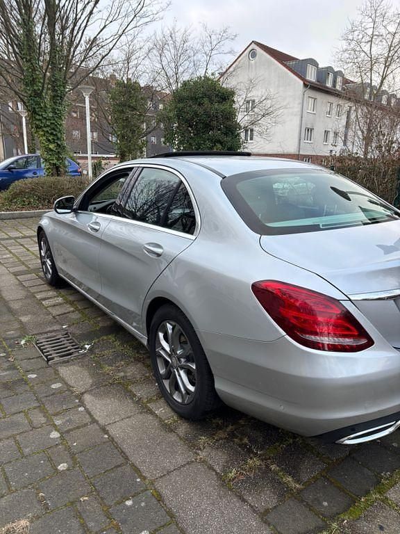 Gebraucht Mercedes 200 136 PS (100 kW) 2016 Silber Limousine