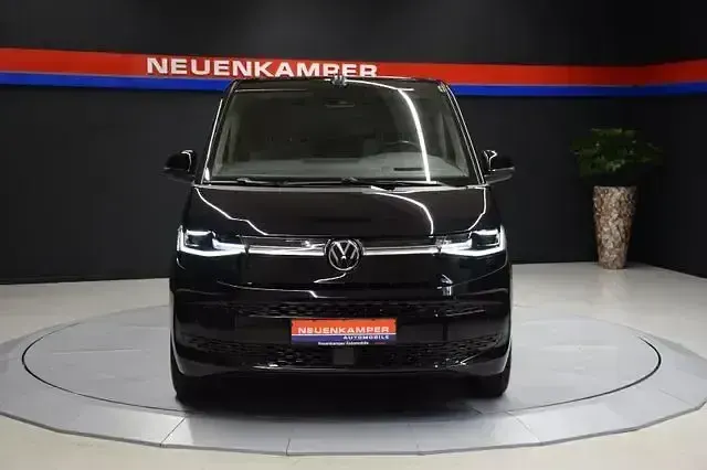 Gebraucht VW Multivan 150 PS (110 kW) 2025 Andere Van / Kleinbus