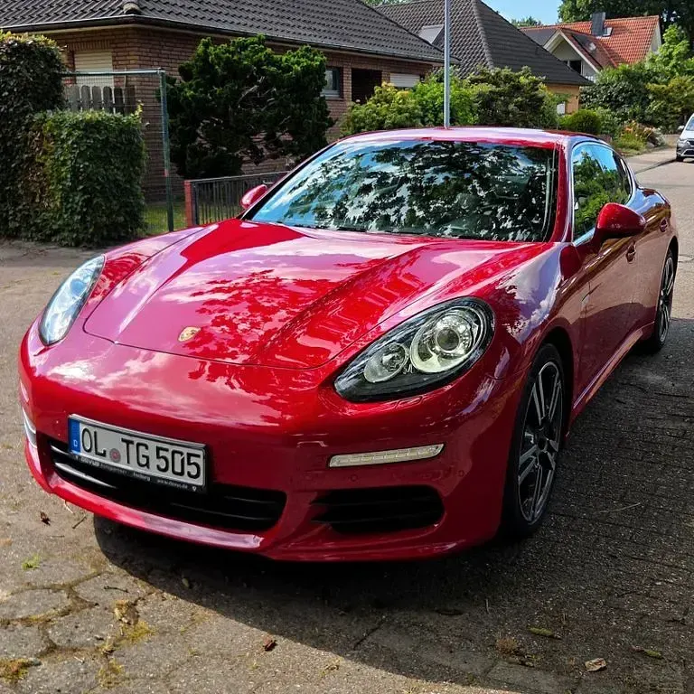 Gebraucht Porsche Panamera S Sport 420 PS (308 kW) 2013 Rot Kleinwagen