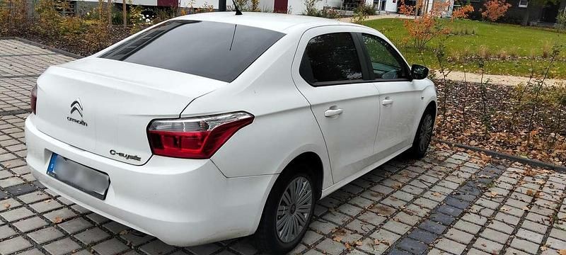 Gebraucht Citroën C-Elysee I 72 PS (52 kW) 2013 Weiß Limousine