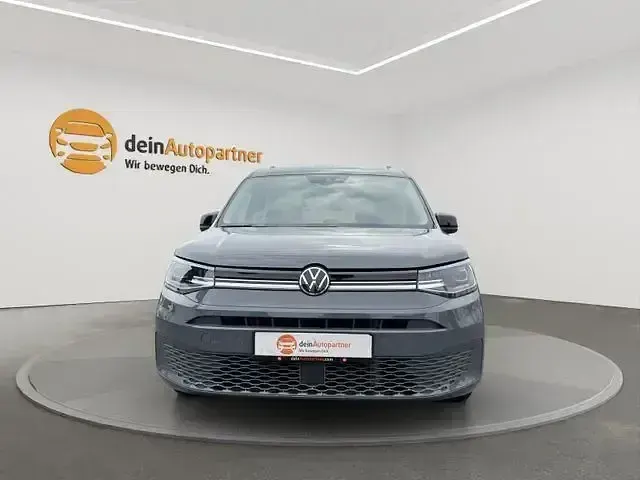 Używany VW Caddy Maxi Dark Label 116 KM (85 kW) 2023 Szary Minivan