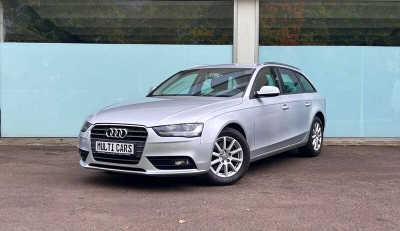 Silber Gebraucht 2013 Audi A4 Sport Limousine | 6.990 € (Guter Preis) - Bild 1/4