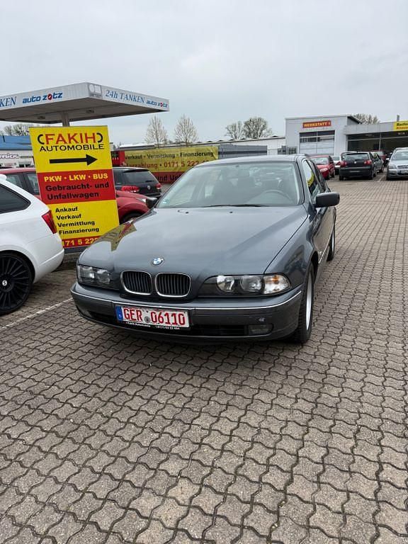 Usata BMW 520 150 CV (110 kW) 2000 Grigio Berlina