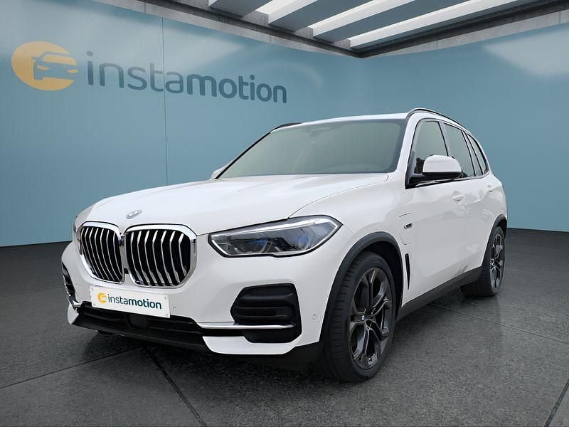 Weiß Gebraucht 2022 BMW X5 SUV | 52.299 € (Etwas zu teuer) - Bild 1/4