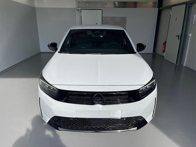 Neu Opel Corsa 110 PS (80 kW) 2026 [m0su] kontur weiß metallic Kleinwagen