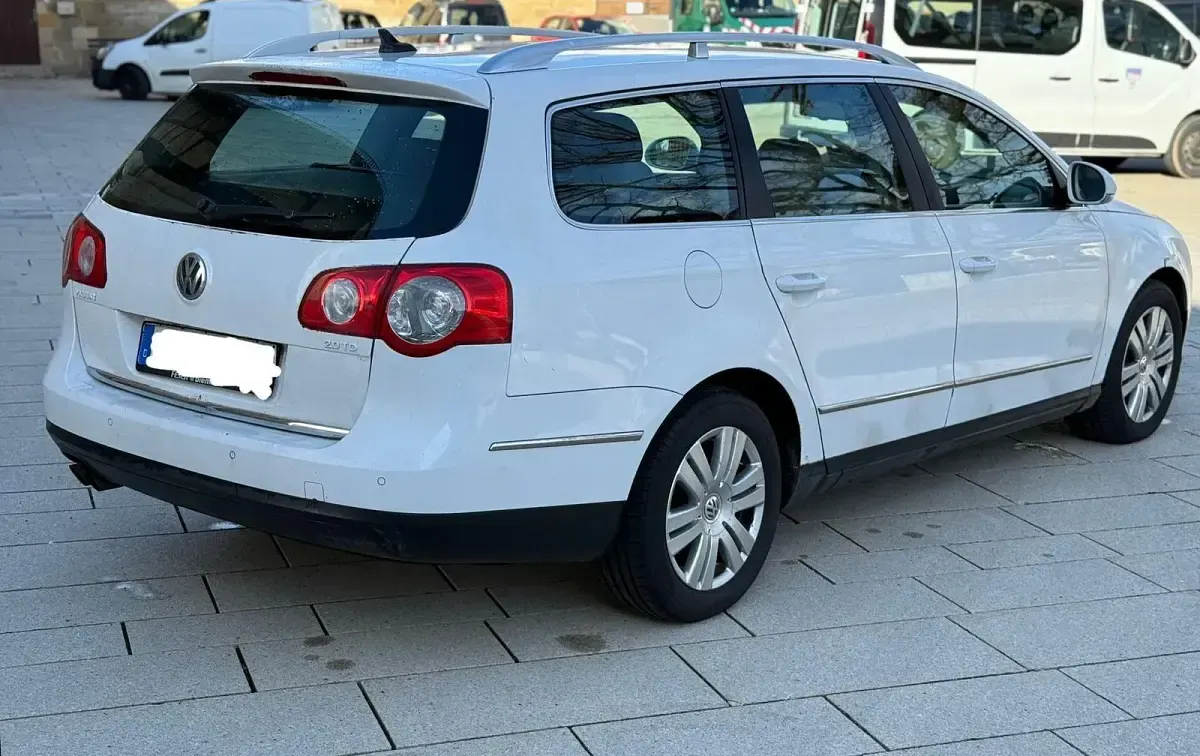 Gebraucht VW Passat Highline 170 PS (125 kW) 2010 Weiß Kombi