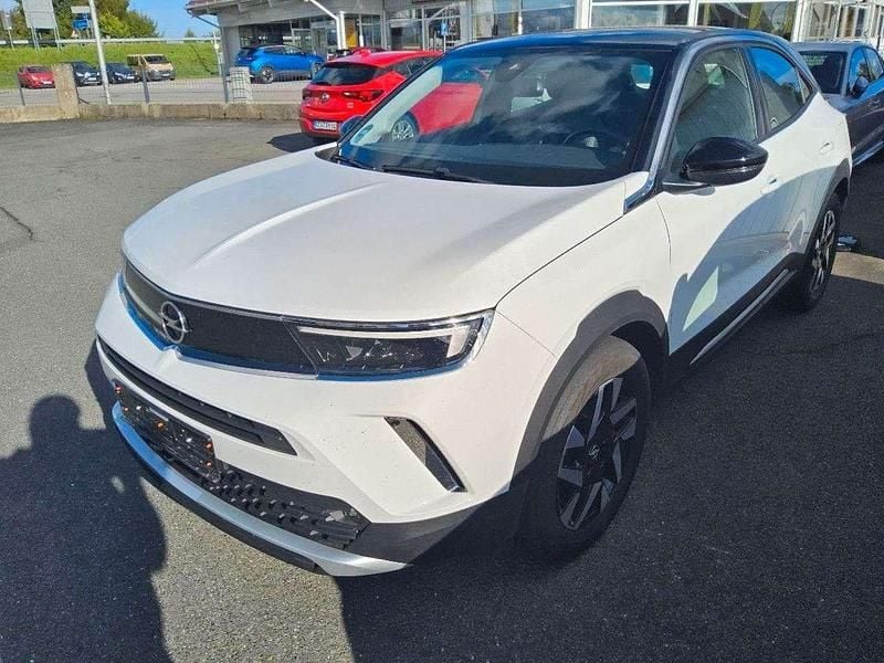 Weiß Gebraucht 2022 Opel Mokka-e Elegance SUV | 15.490 € (Superpreis) - Bild 1/2