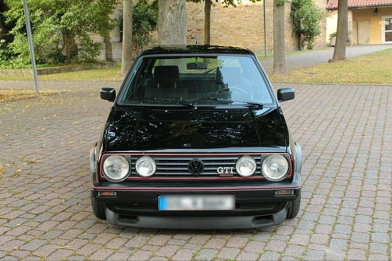Gebraucht VW Golf II GTI 129 PS (94 kW) 1988 Schwarz Kleinwagen