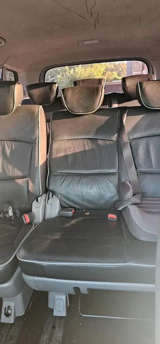 Gebraucht Hyundai H-1 170 PS (125 kW) 2016 Schwarz Van / Kleinbus