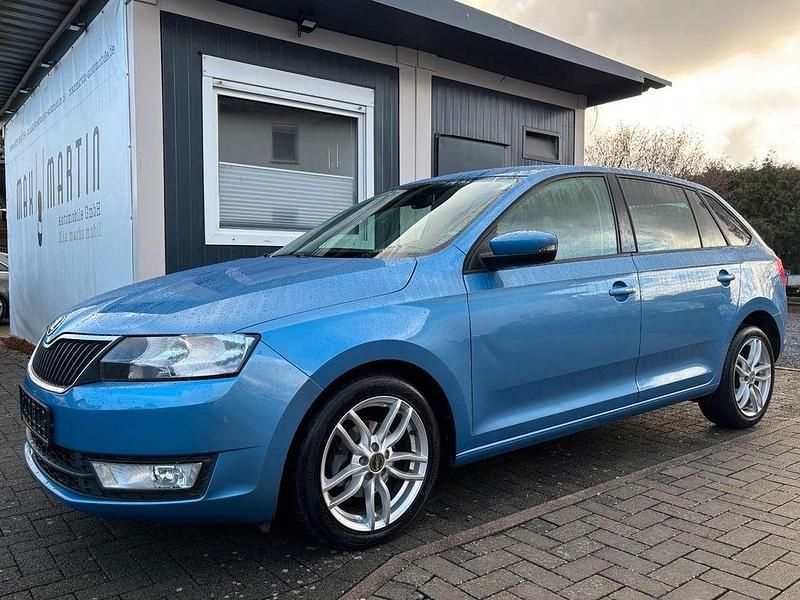 Blau Gebraucht 2016 Skoda Rapid Ambition Limousine | 7.999 € (Fairer Preis) - Bild 1/4