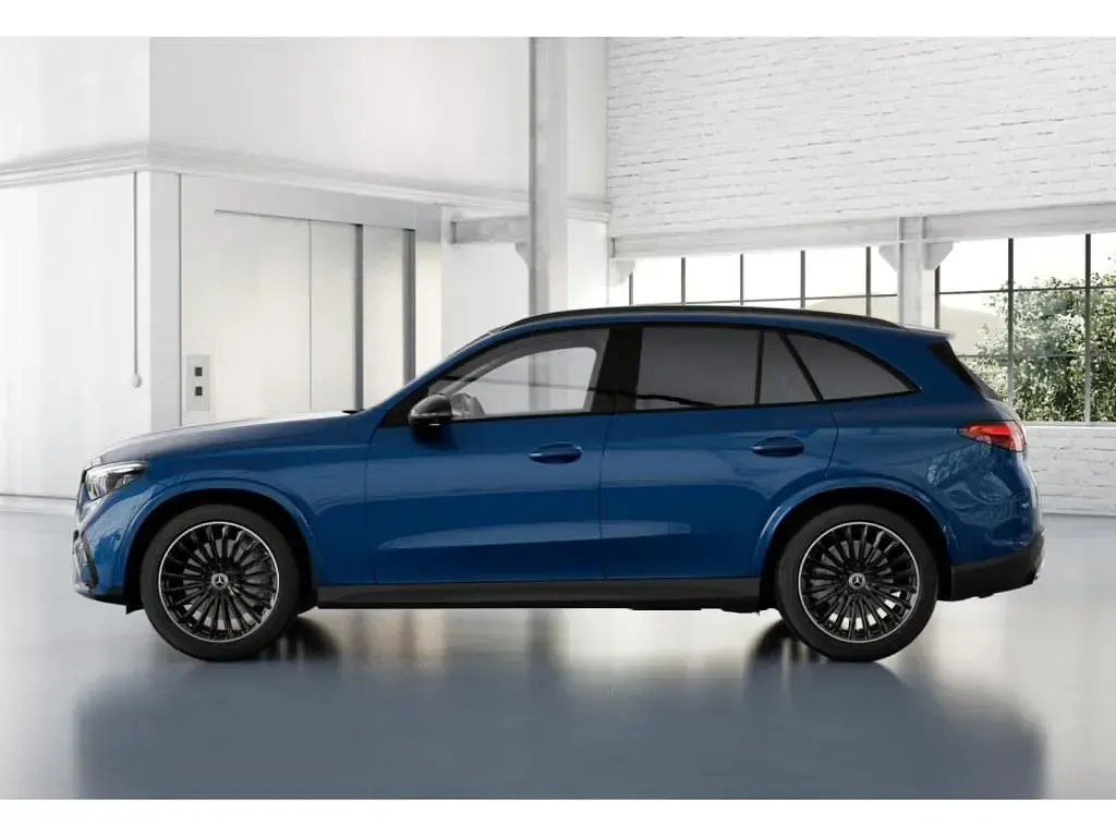 Gebraucht Mercedes GLC220 Advanced 197 PS (144 kW) 2024 Spektralblau SUV
