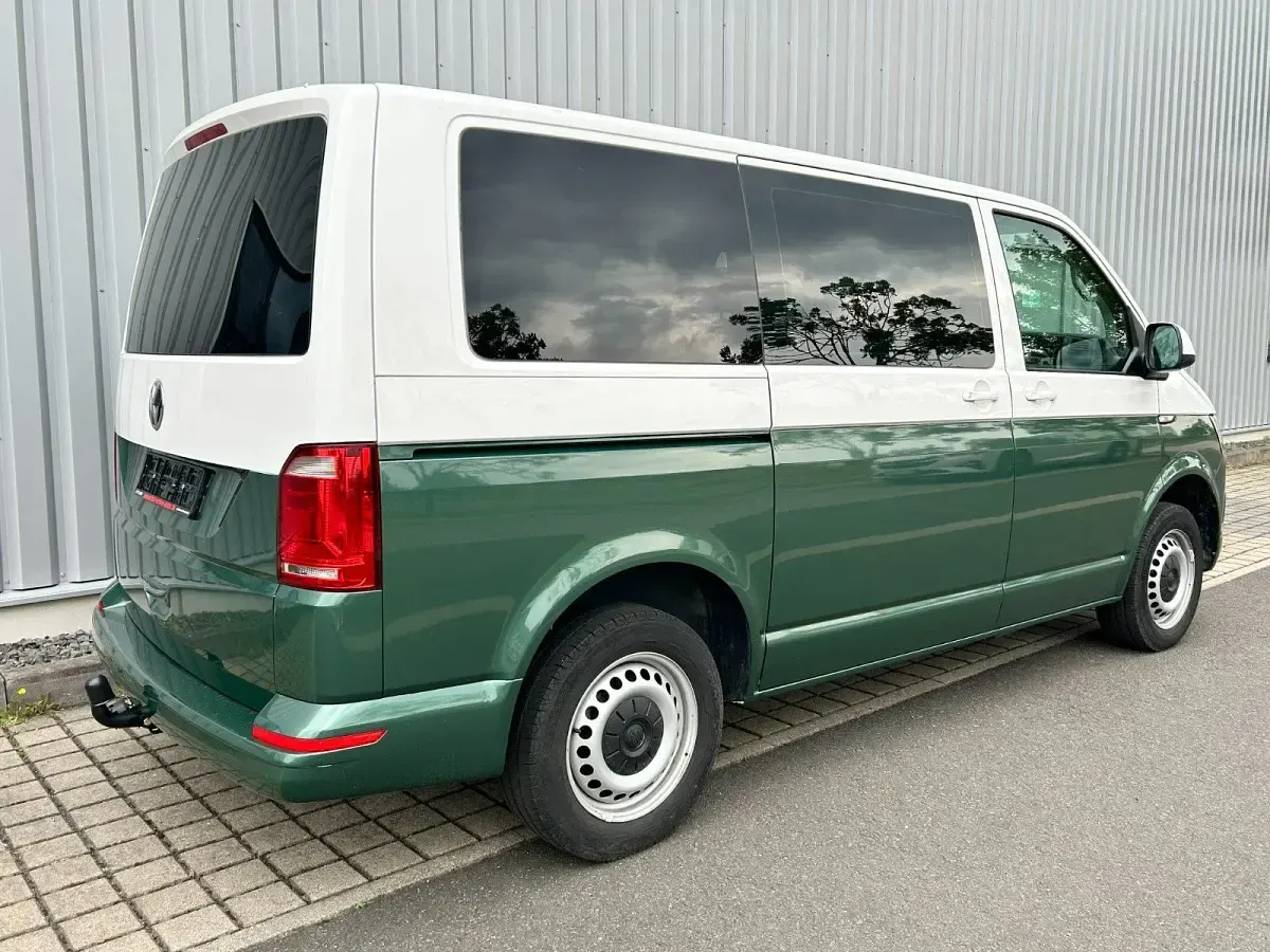 Gebraucht VW T6 150 PS (110 kW) 2019 Grün Van