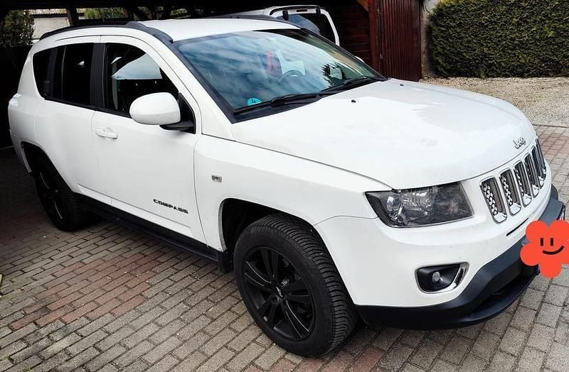 Gebraucht Jeep Compass Limited 163 PS (119 kW) 2014 Weiß SUV