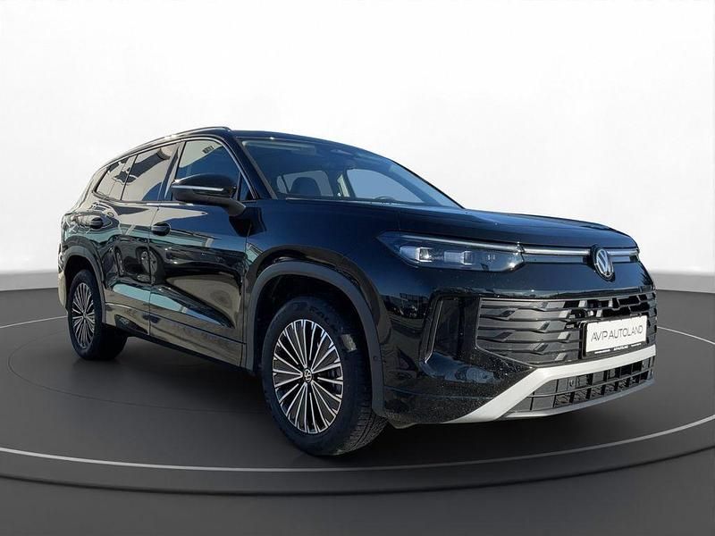 Gebraucht VW Tayron Life 150 PS (110 kW) 2025 Grenadillschwarz SUV
