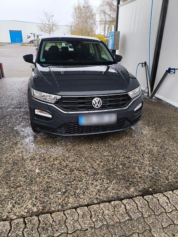 Usata VW T-Roc 116 CV (85 kW) 2018 Grigio SUV