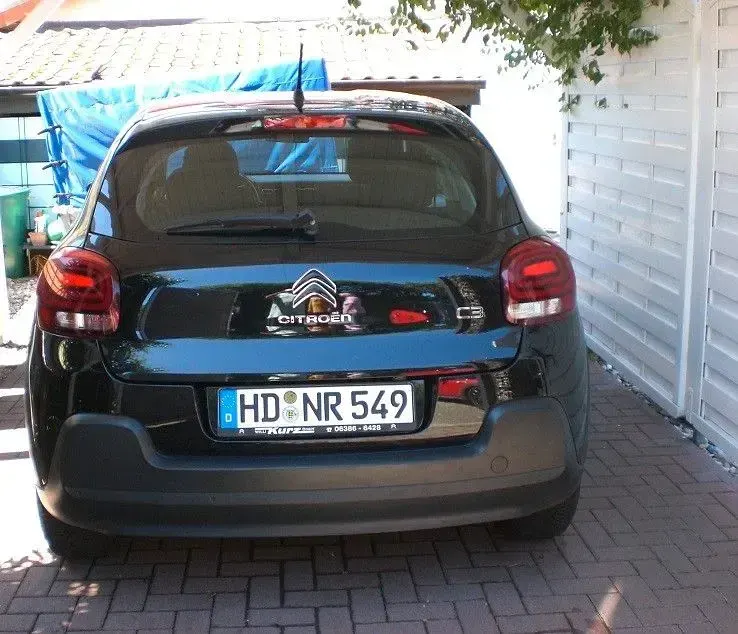 Gebraucht Citroën C3 Feel 83 PS (61 kW) 2017 Schwarz Limousine