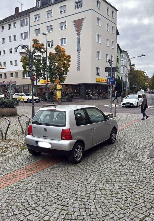 Silber Gebraucht 2000 VW Lupo Kleinwagen | 1.650 € (Teuer) - Bild 1/4