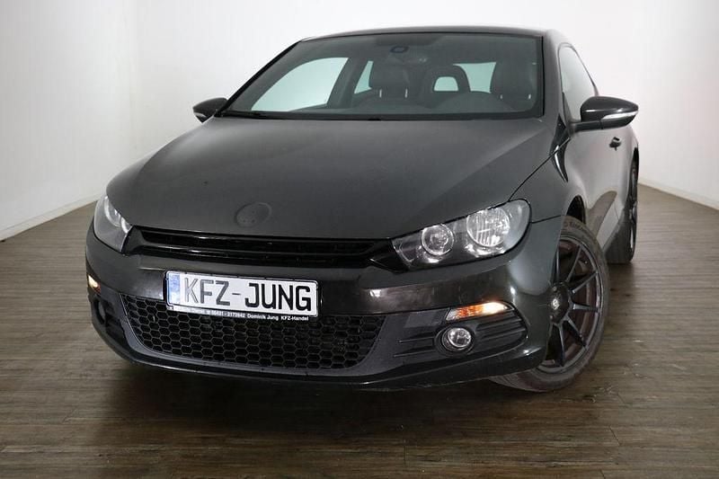 Dark maroon Gebraucht 2009 VW Scirocco Coupé | 6.990 € (Guter Preis) - Bild 1/4