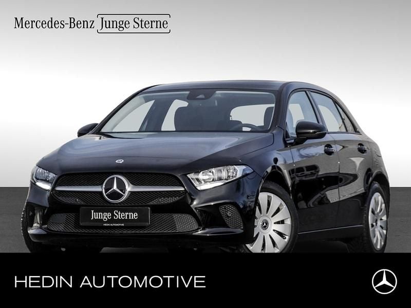 Gebraucht Mercedes A250 160 PS (117 kW) 2022 Schwarz Limousine