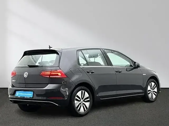 Gebraucht VW e-Golf 100 kW (136 PS) 2020 Andere Kleinwagen