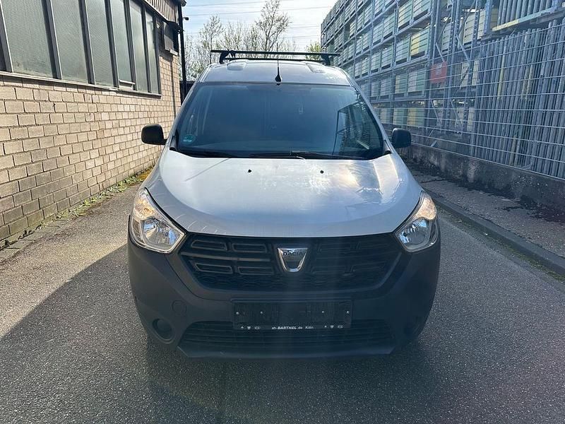 Dacia Dokker Gebraucht Mit Anhangerkupplung