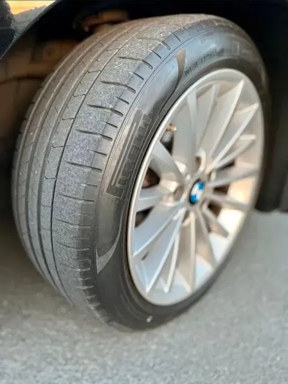 Brugt BMW 318 143 HK (105 kW) 2009 Sort Sedan