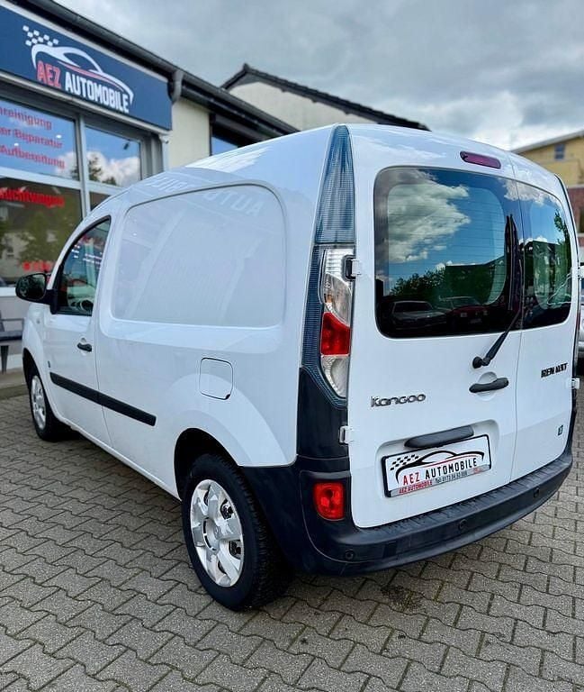 Usado Renault Kangoo 44 kW (60 HP) 2014 Branco Monovolume