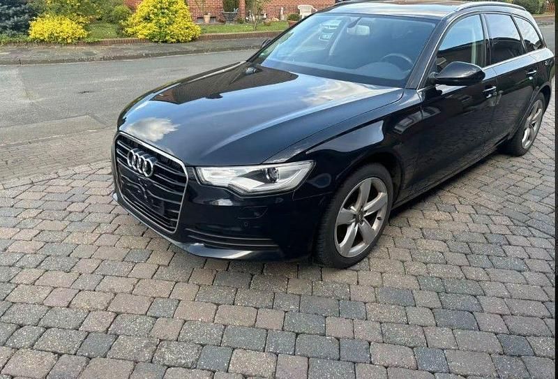 Gebraucht Audi A6 Comfort 190 PS (139 kW) 2014 Schwarz Kombi