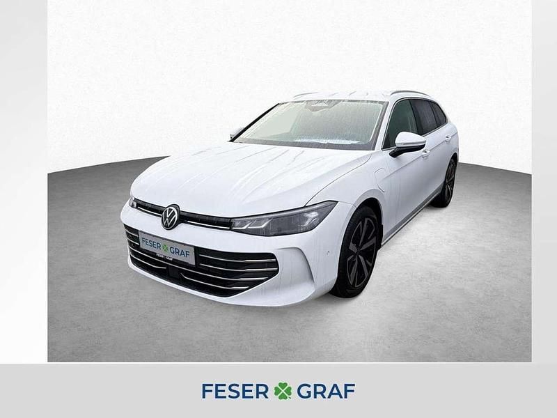 Gebraucht VW Passat Business 204 PS (150 kW) 2026 Pure white uni Kombi