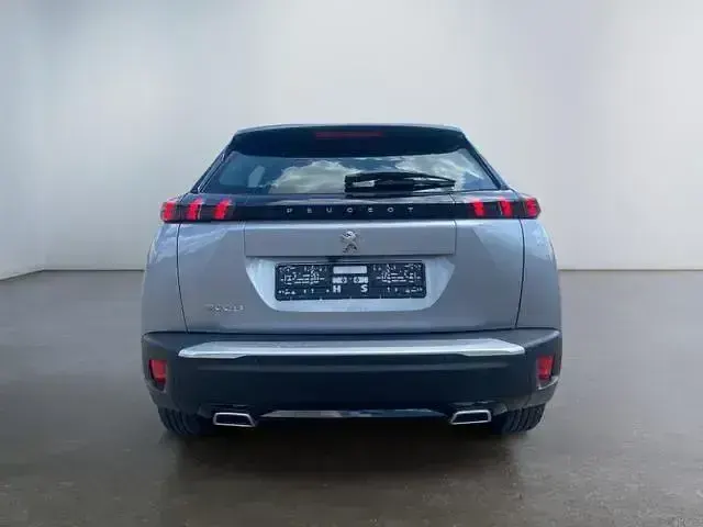 Gebraucht Peugeot 2008 Active 131 PS (96 kW) 2023 Grau artense metallic SUV
