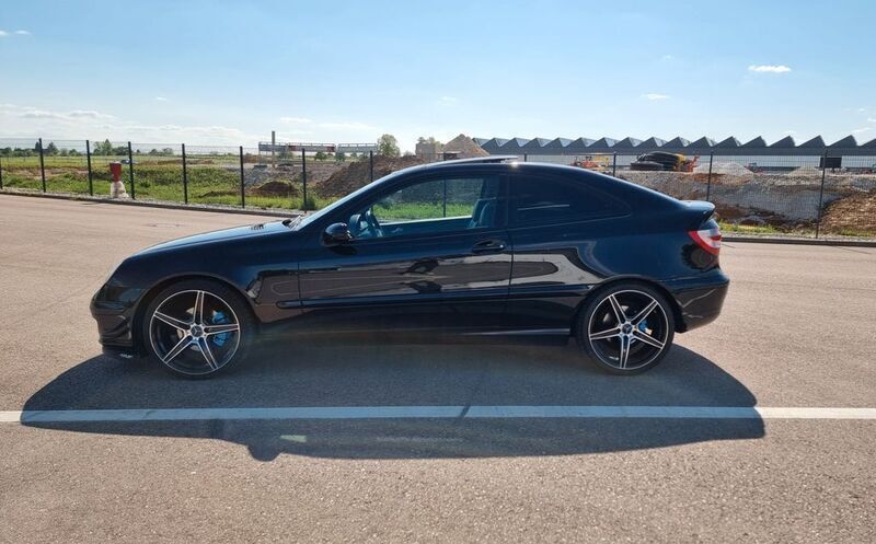 Schwarz Gebraucht 2007 Mercedes 200 Coupé | 5.800 € (Fairer Preis) - Bild 1/4