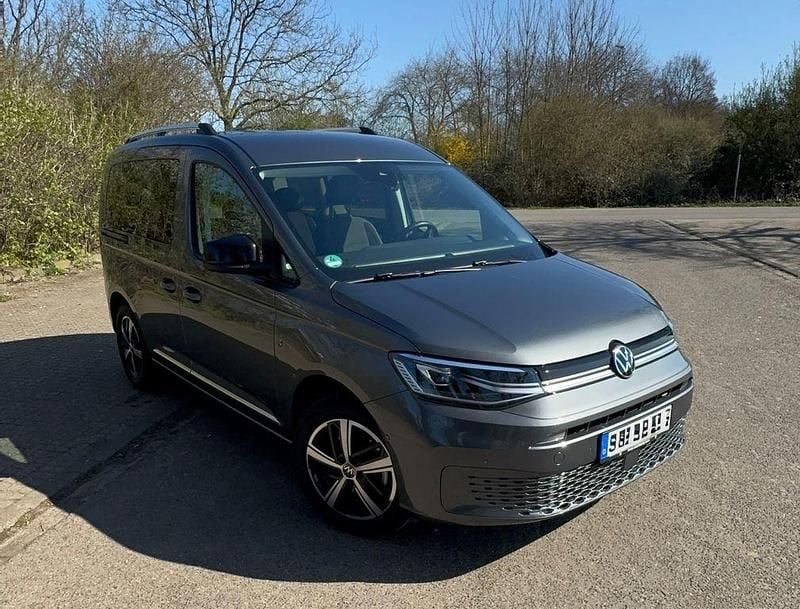 Gebraucht VW Caddy Style 116 PS (85 kW) 2024 Grau Van / Kleinbus